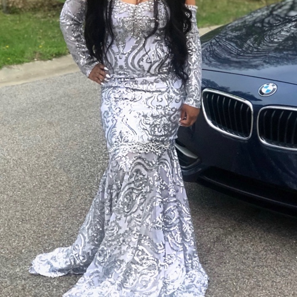 Custom made prom dress - Picture 2 of 3